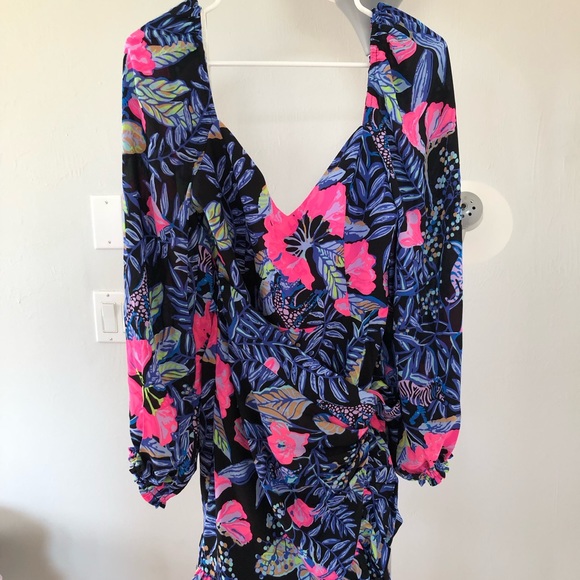 Lilly Pulitzer Lila Dress. Onyx Earned Stripes. NWT. Size 6. - Picture 3 of 3